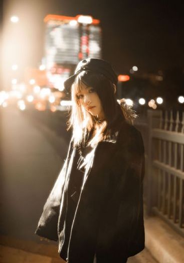 黑人猛挺进娇妻h