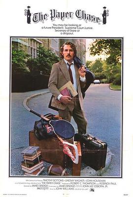 白嫩屁股一颤一颤的还呻吟着