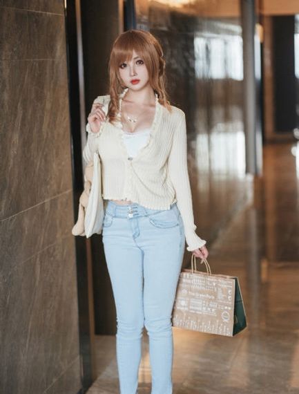 日日综天天合网久久7799