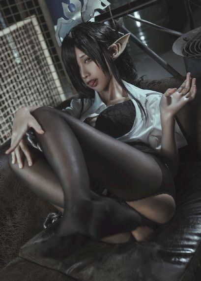 小少爷沦为父兄泄欲